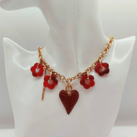 COLLIER JULIE